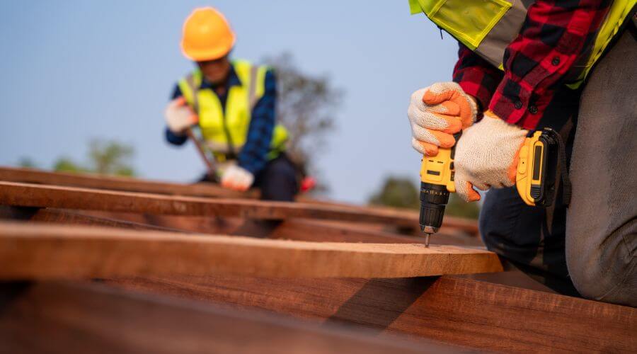Expert Emergency Roof Repairs services in South Bay, FL